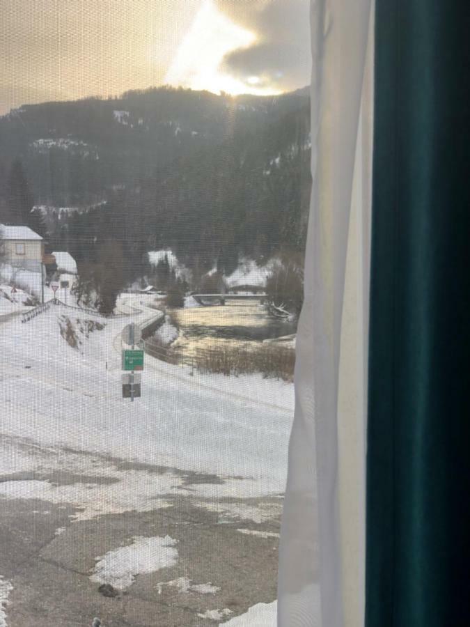Ramingstein Riverside Ski Apartment מראה חיצוני תמונה